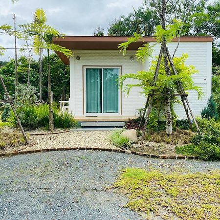 Homdoiintr Farmstay ฮ่อมดอยอินทร์ ฟาร์มสเตย์ Ban Huai Kaeo Dış mekan fotoğraf