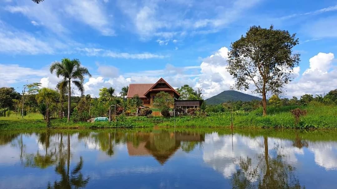 Homdoiintr Farmstay ฮ่อมดอยอินทร์ ฟาร์มสเตย์ Ban Huai Kaeo Dış mekan fotoğraf