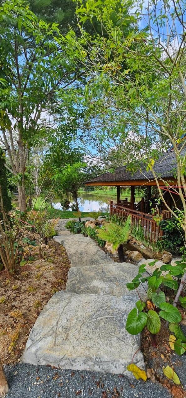 Homdoiintr Farmstay ฮ่อมดอยอินทร์ ฟาร์มสเตย์ Ban Huai Kaeo Dış mekan fotoğraf